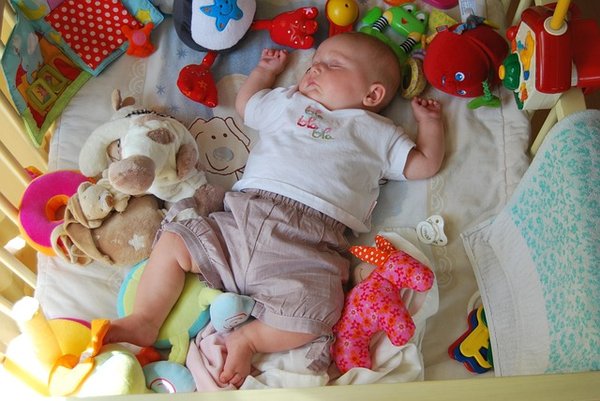 Consultation sommeil des bébés et enfants : des nuits plus paisibles